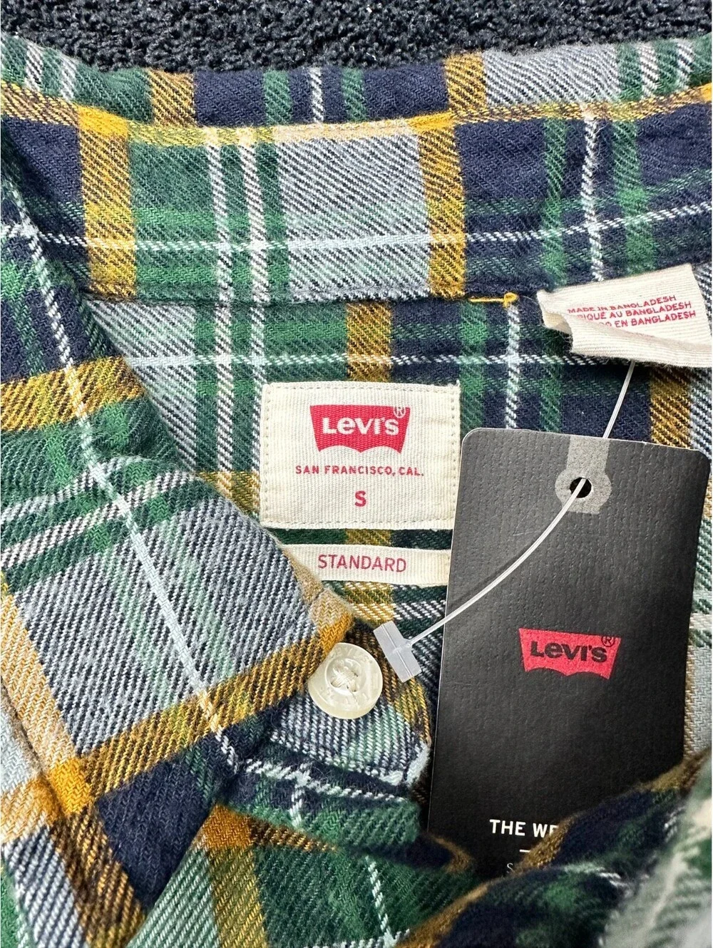 Levi's Standard Western Snap Flannel Shirt Men Small Green Plaid NWT (MSRP $69)